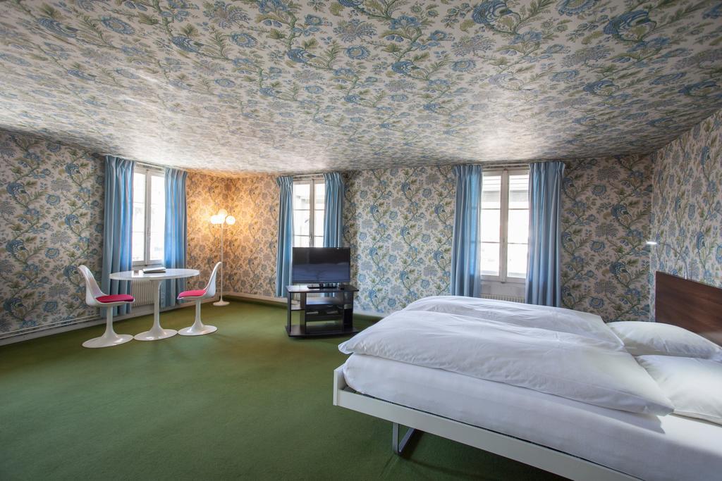 Hotel Gasthof Kreuz Konolfingen Rum bild