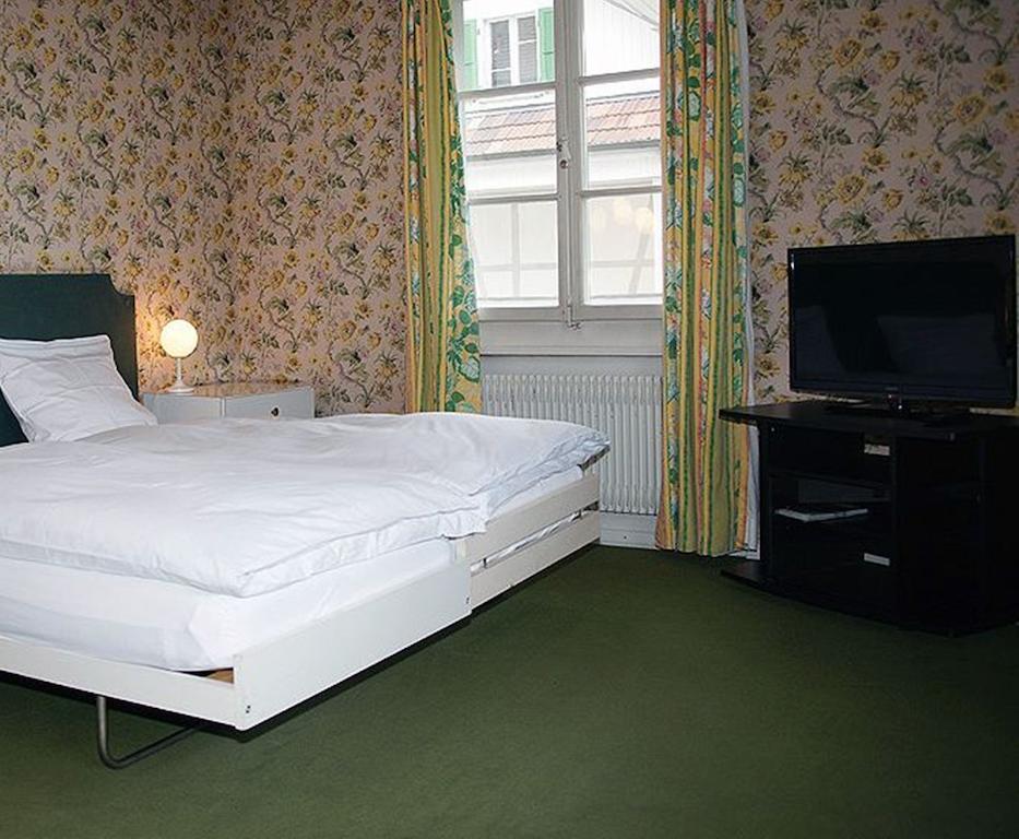 Hotel Gasthof Kreuz Konolfingen Exteriör bild