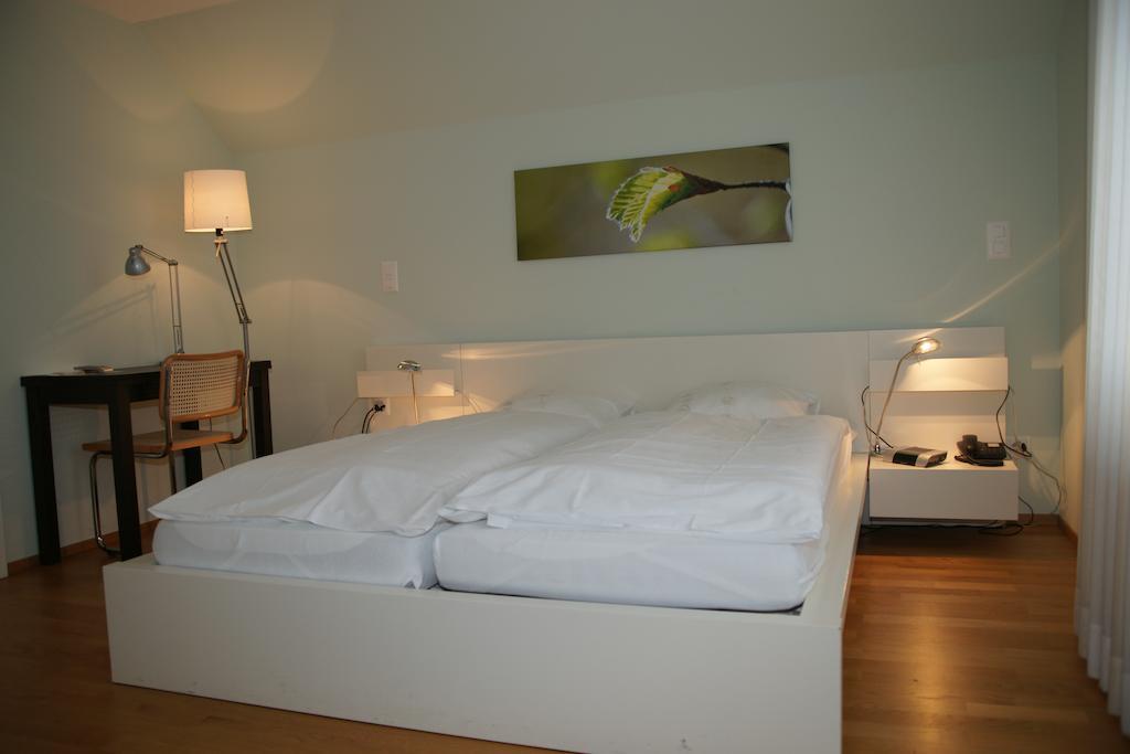 Hotel Gasthof Kreuz Konolfingen Exteriör bild